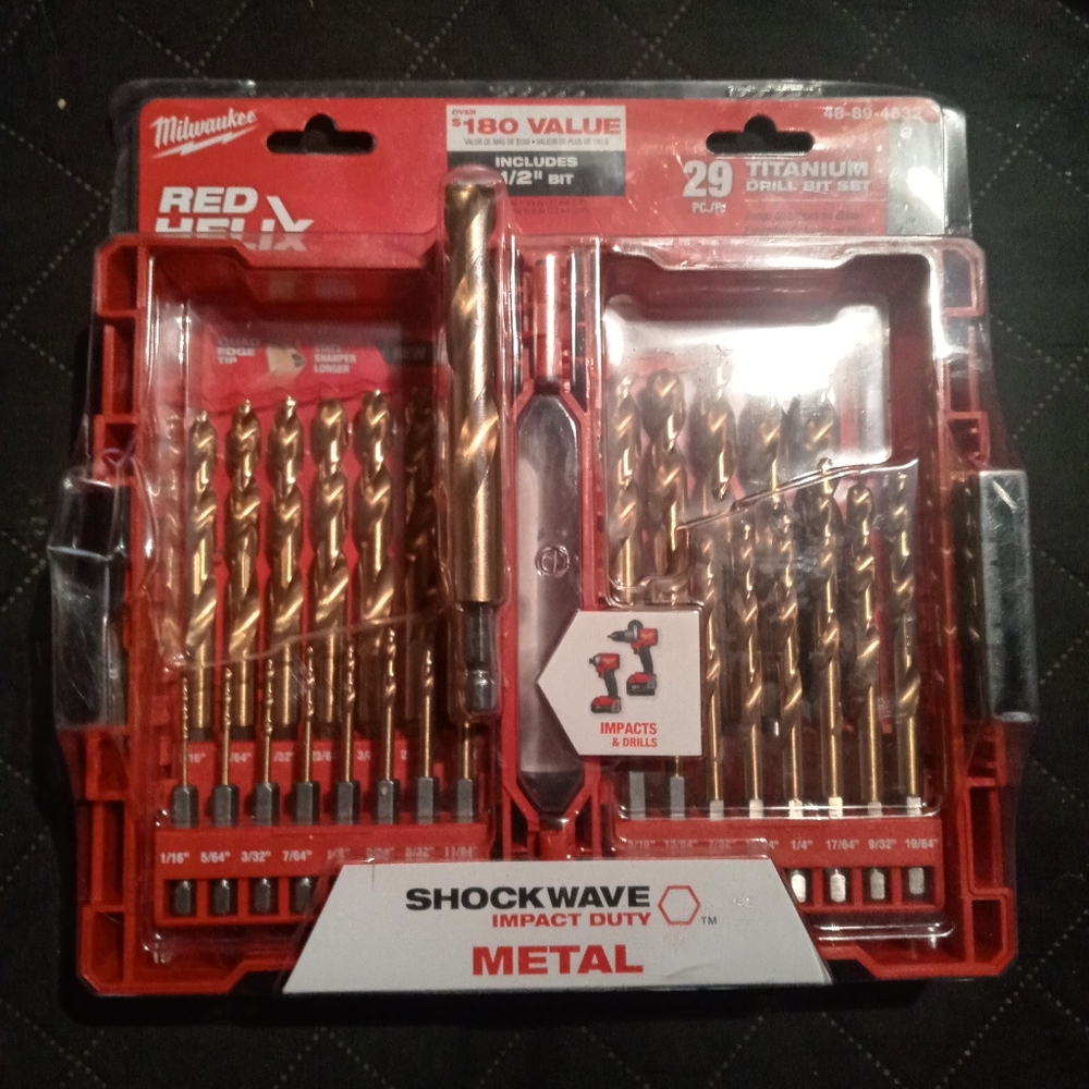 Millwaukee drill bits